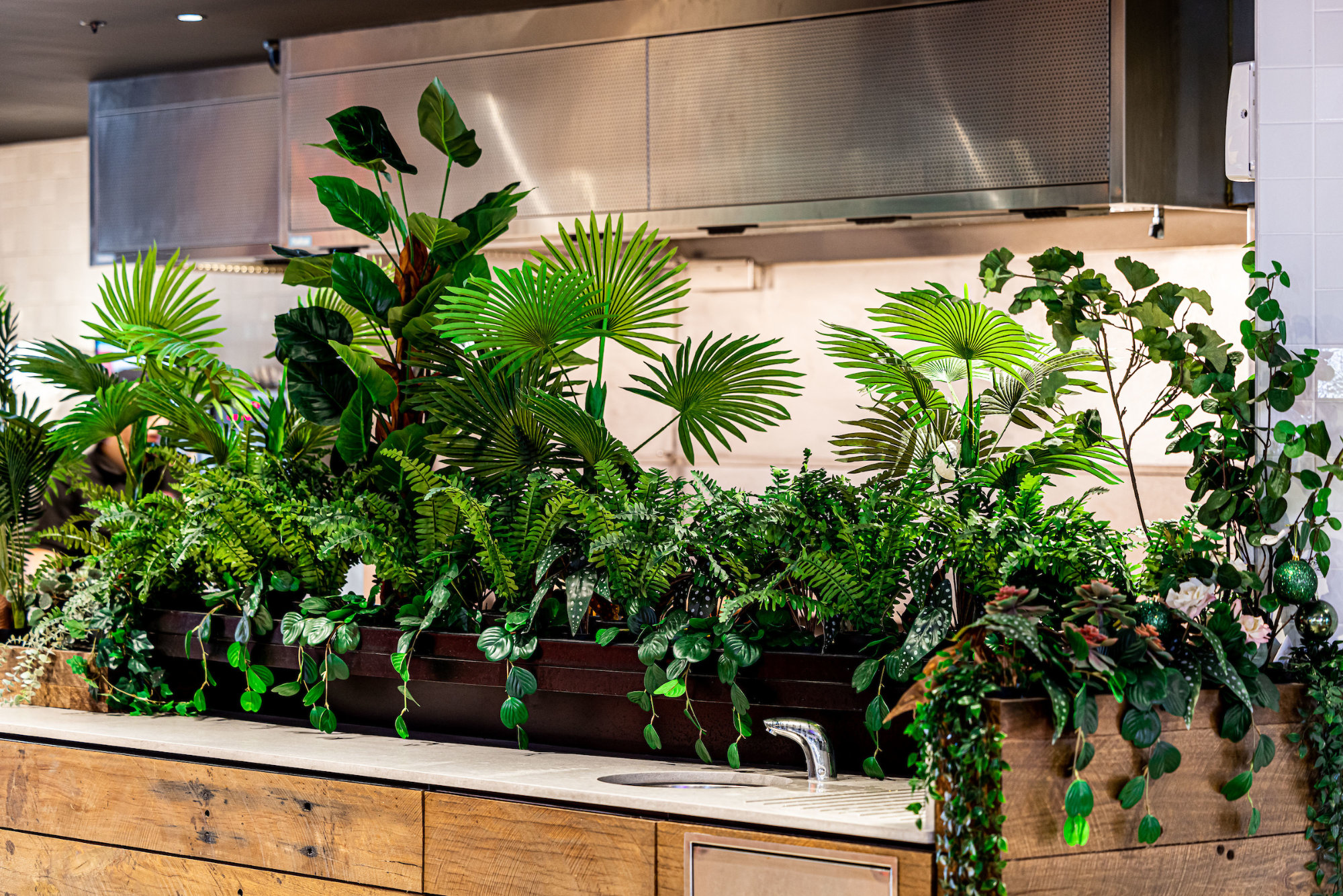 Liteco Joinery & Kitchens - Karls Charcoal Chicken 11